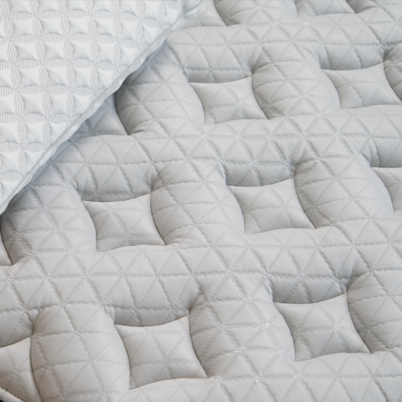 Helix Midnight Luxe Mattress 25% off