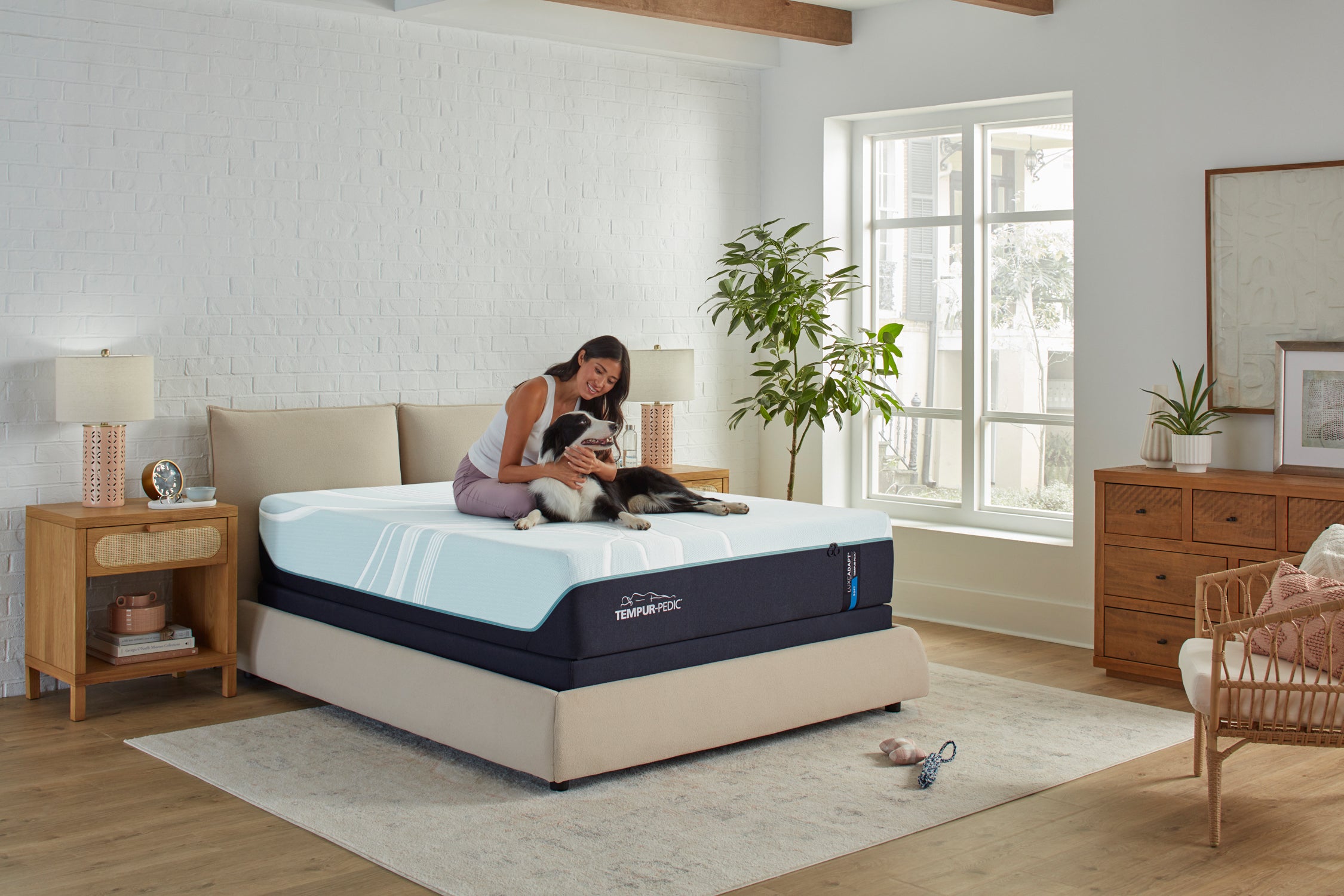 TEMPUR-LuxeAdapt Collection